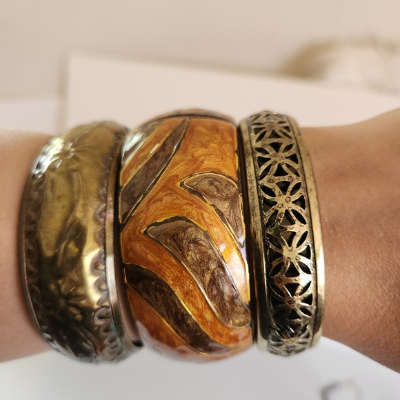 Vintage Brass Bangle Bracelet Set Cloisonne Boho Bohemian Jewlery 1970s Eclectic - Picture 2 of 6